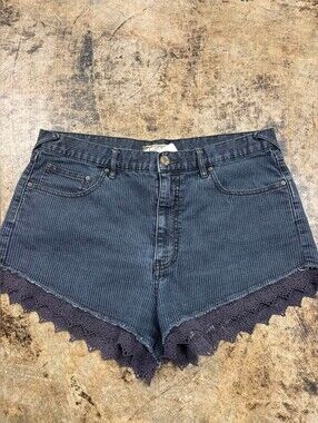Free People Sz 30 Stripe Lace Trim Denim Shorts